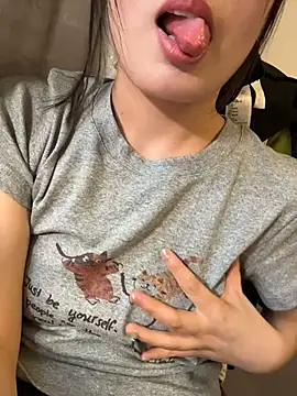 Faye-baby online show from May 2026 10:11:02 AM