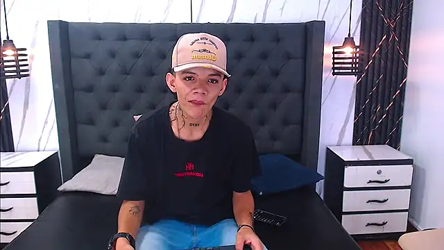 Daniel Guty online show from April 2026 07:17:02 PM