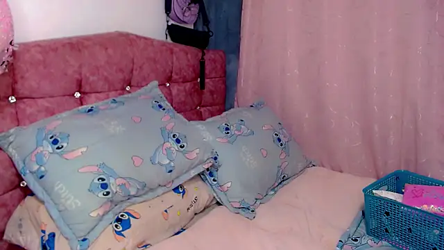 Darianna A online show from July 2026 04:04:02 AM