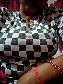 Bebonew1 online show from May 2026 06:24:01 PM