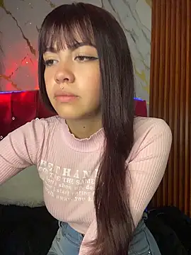 kira ec online show from May 2026 05:30:02 PM