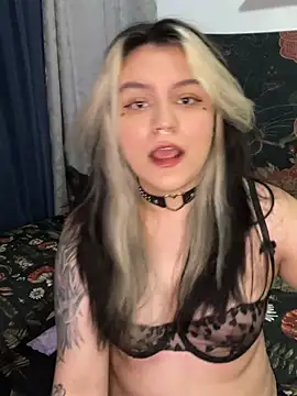 NaylaVelvet online show from July 2026 11:18:02 PM