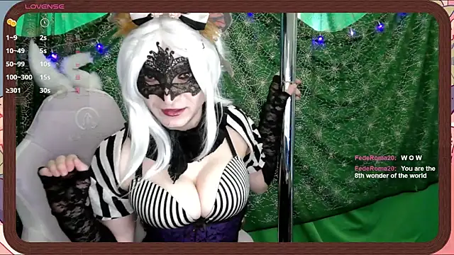 Snapshot of DirtyLilRatty chatting on May 2026 10:29:02 PM DirtyLilRatty online show from May 2026 10:29:02 PM