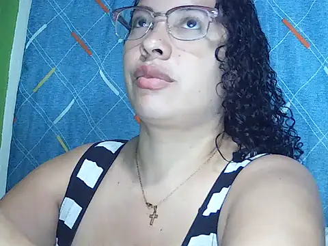 DivaCaliente1 online show from July 2026 01:12:01 AM