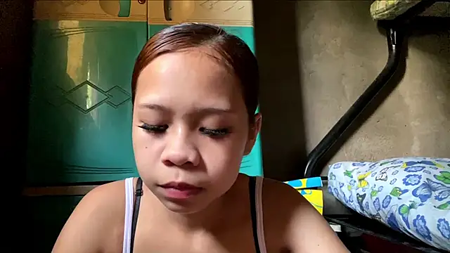 Snapshot of VenaLuedi chatting on June 2026 08:58:02 AM VenaLuedi online show from June 2026 08:58:02 AM