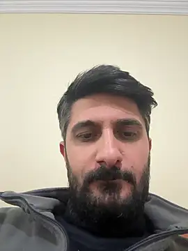 fatihbry657 online show from April 2026 09:39:33 PM