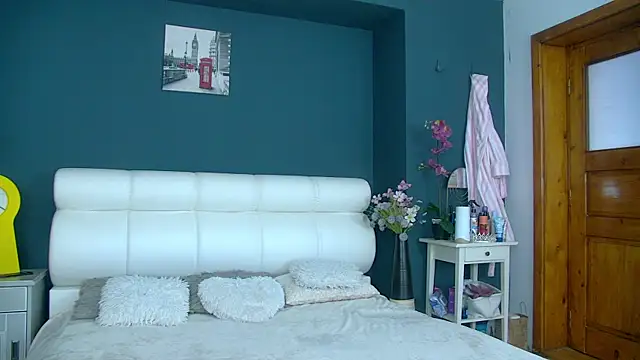 JoLicious  online show from April 2026 04:35:01 AM