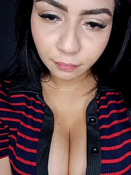 LucyWild8 online show from July 2026 11:45:02 PM