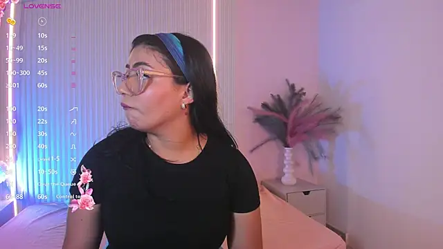 LucyWild8 online show from July 2026 07:45:01 PM