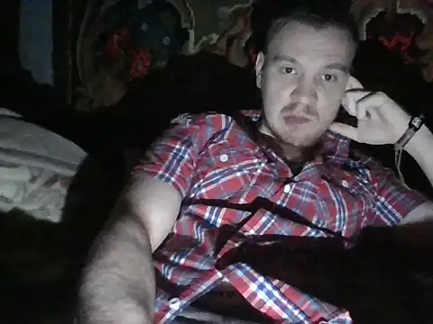 Leuzus online show from April 2026 07:39:02 PM