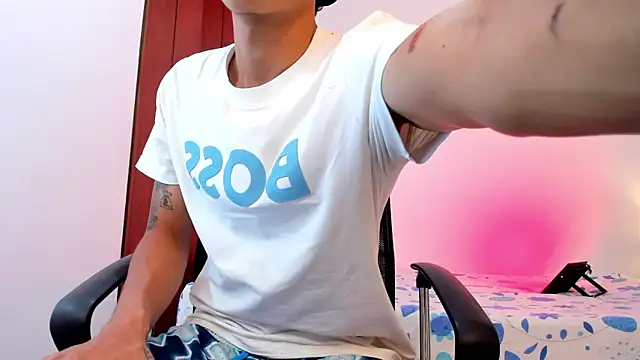 alessandroferrer online show from April 2026 11:46:02 AM