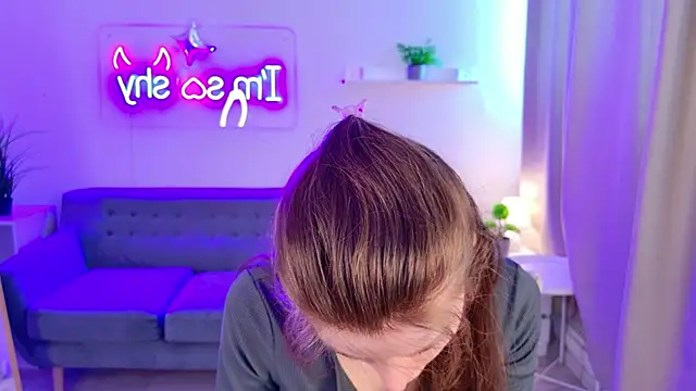 Neko Naru online show from April 2026 02:53:02 PM