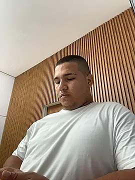 Snapshot of Patricio_02 chatting on June 2026 08:13:02 PM Patricio 02 online show from June 2026 08:13:02 PM