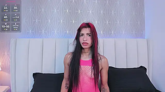 Tori Gaviria online show from May 2026 12:23:02 PM