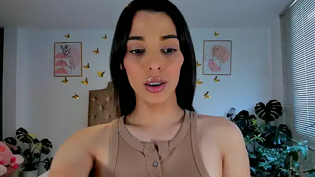 bella grego online show from June 2026 06:27:01 PM