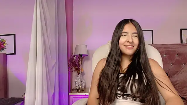 Maggiee 1 online show from June 2026 07:29:01 PM