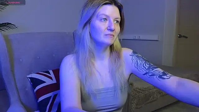 TonyaMeow online show from June 2026 01:19:02 AM