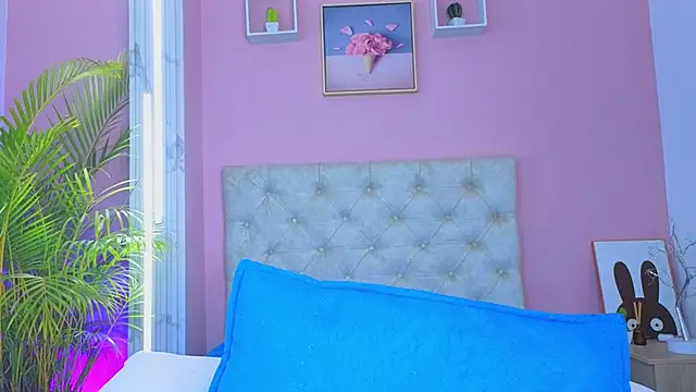 caro lovings online show from May 2026 03:59:01 AM