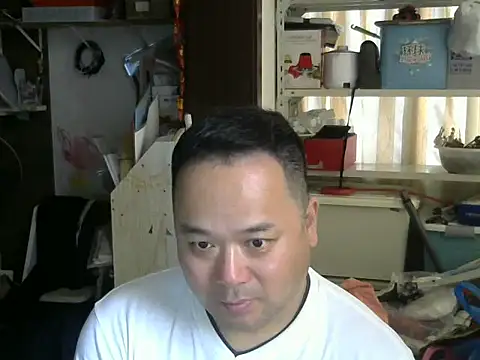 xinxinde123 online show from April 2026 01:53:02 AM