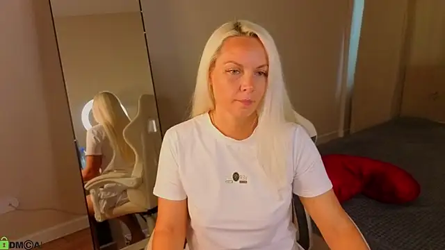 April Nelson online show from June 2026 02:58:01 AM