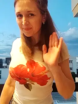 irresistibelle online show from May 2026 05:10:01 PM
