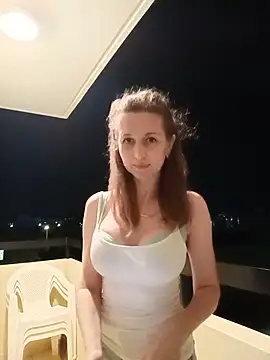 irresistibelle online show from June 2026 06:12:01 PM