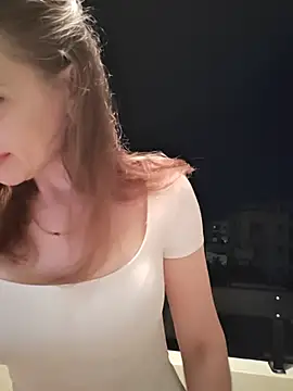 irresistibelle online show from July 2026 07:21:01 PM