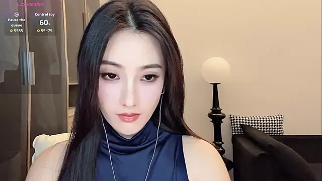 Xixi-mm online show from May 2026 02:24:02 PM