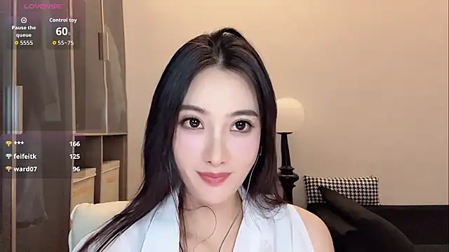 Xixi-mm online show from June 2026 06:20:02 PM