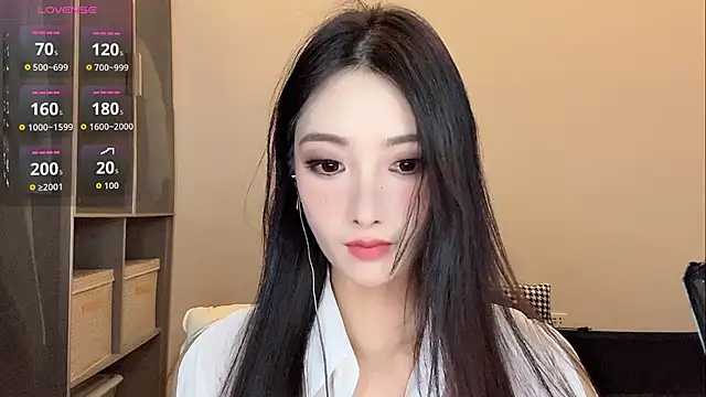 Xixi-mm online show from July 2026 02:31:01 PM