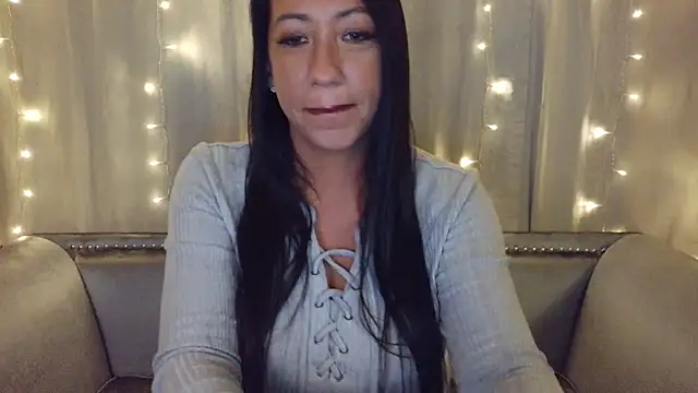 CheyDoll online show from May 2026 01:45:01 AM