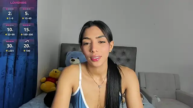 AmberKayleigh online show from July 2026 06:59:01 PM