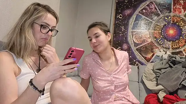 yara4u online show from April 2026 09:39:01 PM