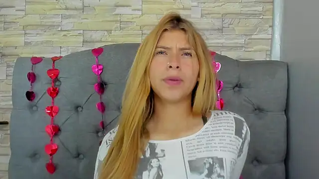 nancy blonde online show from May 2026 03:45:02 AM