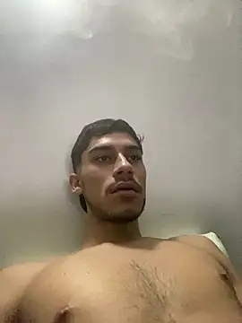 Snapshot of Axel_DavisS chatting on June 2026 10:46:01 PM Axel DavisS online show from June 2026 10:46:01 PM