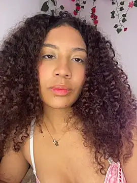 Daphnne Curly online show from July 2026 02:59:02 AM