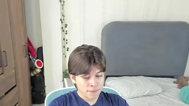 Felixzyn online show from July 2026 07:15:02 PM