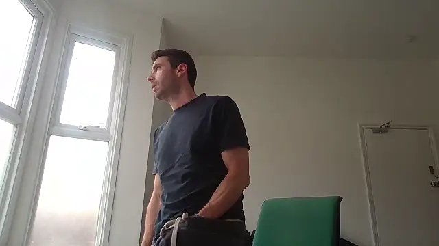 frenchbdmaninlondon online show from June 2026 11:16:01 AM