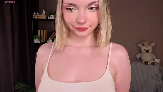 MaryHayward online show from May 2026 12:27:01 AM