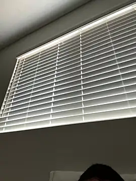 John strokz online show from April 2026 04:11:02 PM