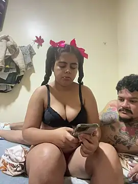 Carolina caro online show from May 2026 04:14:02 PM