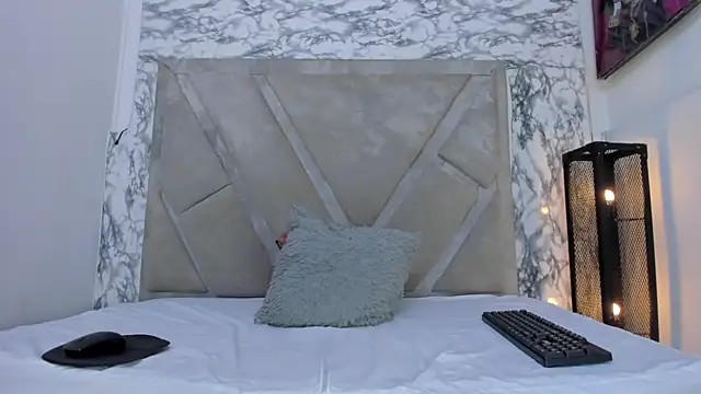 Antonella mia online show from July 2026 03:35:02 AM