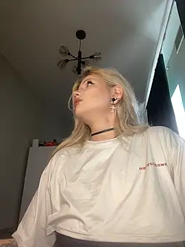DriveThruCiri online show from July 2026 10:44:01 AM