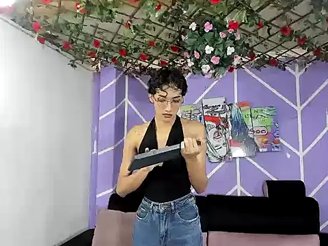 DAHNE HOT  online show from June 2026 12:44:01 PM