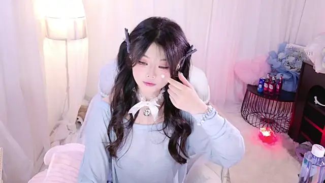 ChuYI-007 online show from May 2026 08:52:01 AM