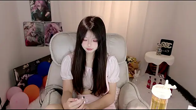 ChuYI-007 online show from May 2026 08:44:02 AM