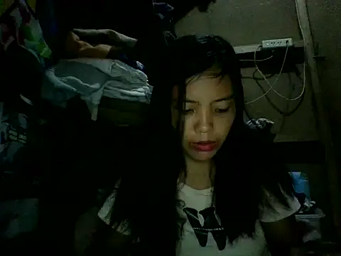 juicyredt online show from June 2026 09:43:02 PM