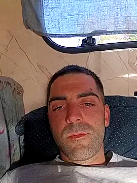 Snapshot of alieno_napoletano chatting on April 2026 04:09:02 PM alieno napoletano online show from April 2026 04:09:02 PM