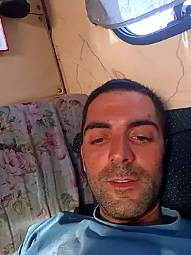 Snapshot of alieno_napoletano chatting on April 2026 03:53:01 PM alieno napoletano online show from April 2026 03:53:01 PM