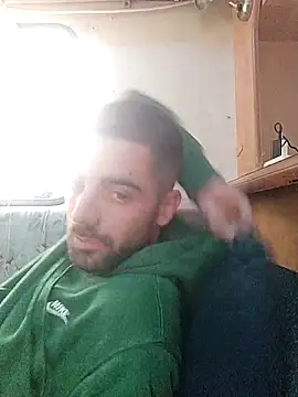 Snapshot of alieno_napoletano chatting on May 2026 08:31:01 AM alieno napoletano online show from May 2026 08:31:01 AM